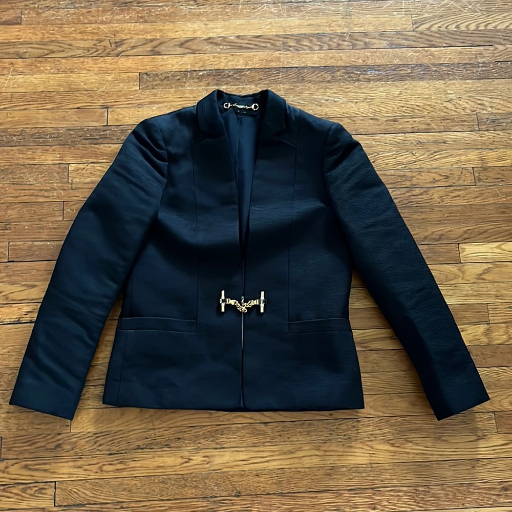 EUC GUCCI BLAZER SIZE 40